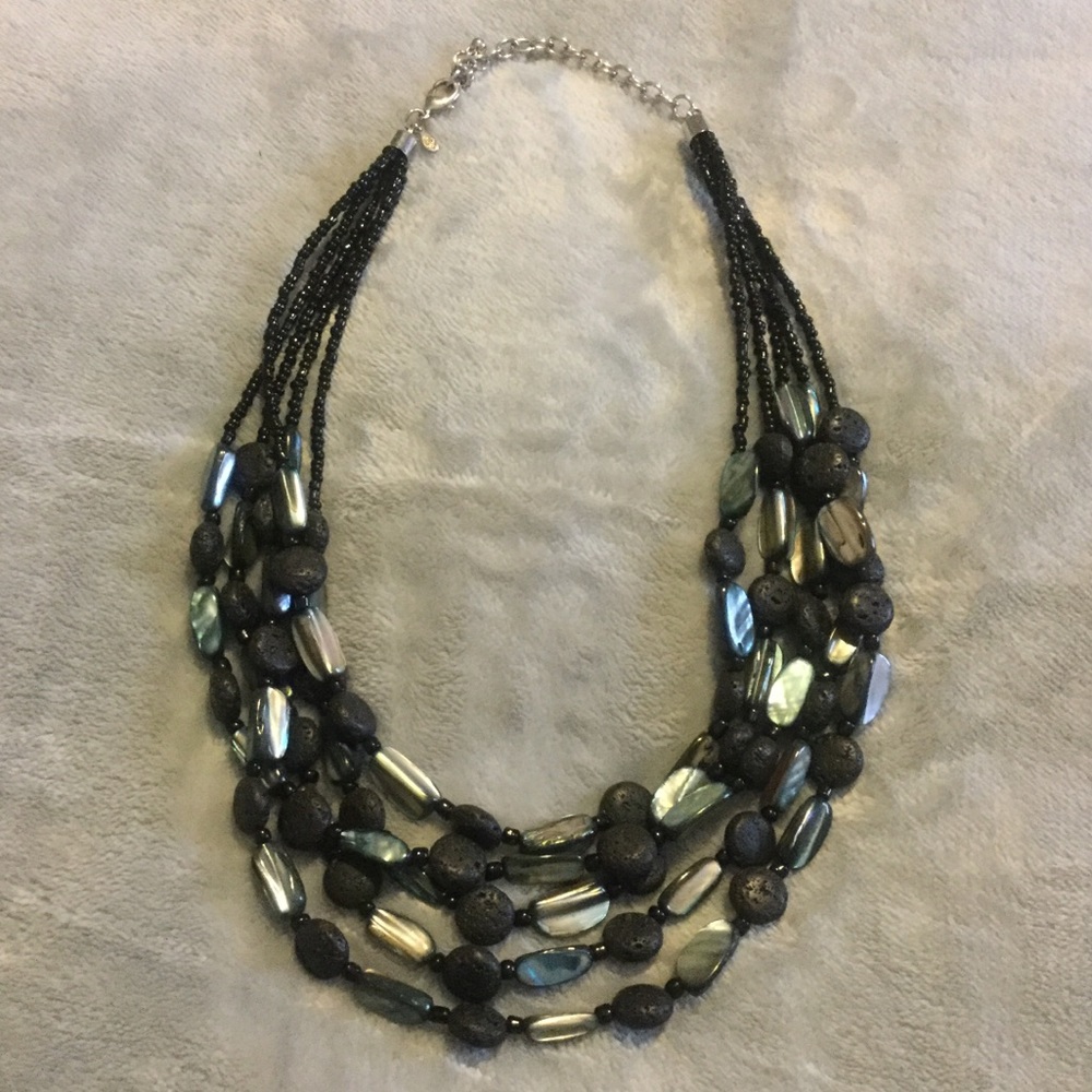 ✨ Premier Designs Natural Mix necklace